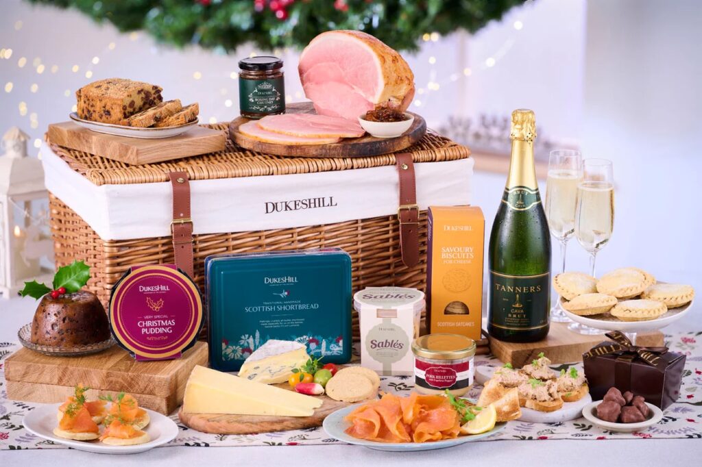 Top 10 Christmas Gift Hampers Perfect for Friends and Family